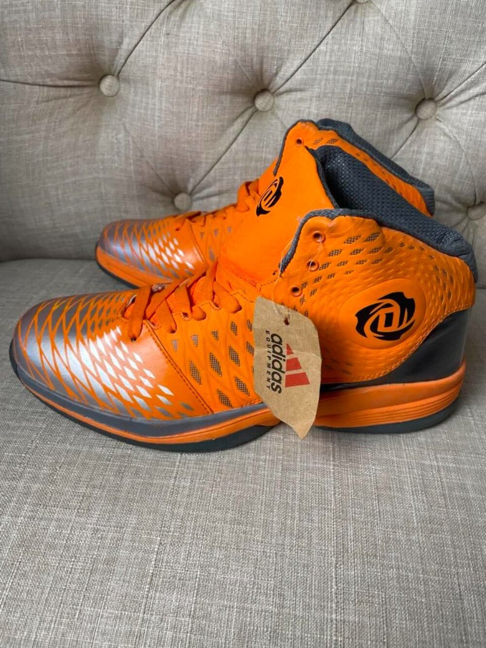 NWT Adidas Men's D Rose Orange Silver Basketball Shoes size 9.5